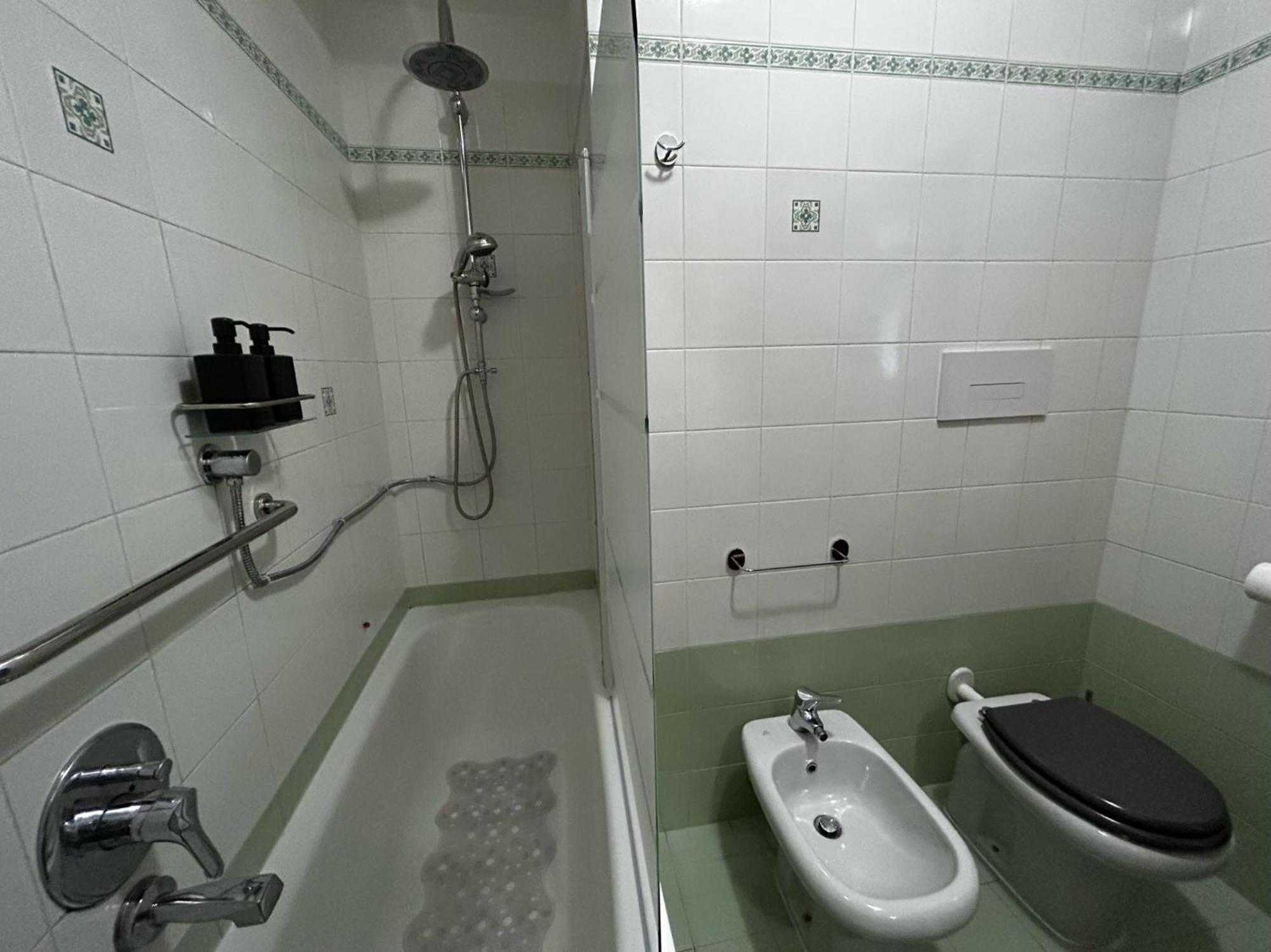 Nutshell Apt Monza Parco, Centro, Policlinico 外观 照片